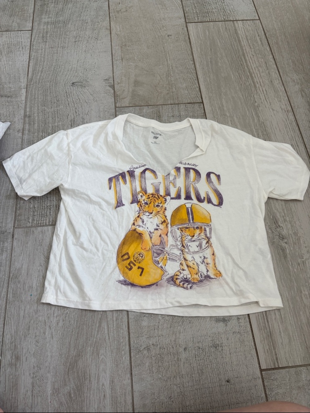 Hollister White Tigers Tee with Yellow & Purple Tigers Graphic
